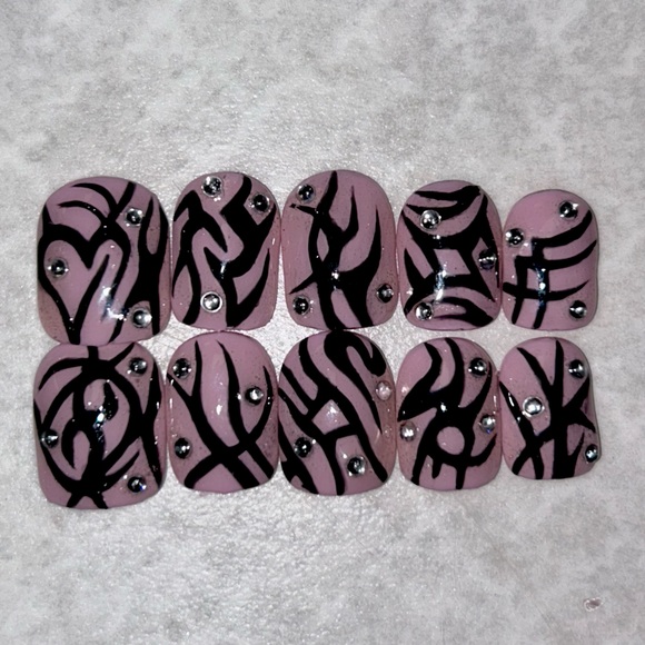 y2k cyber sigil pink black bling nails - Picture 2 of 3